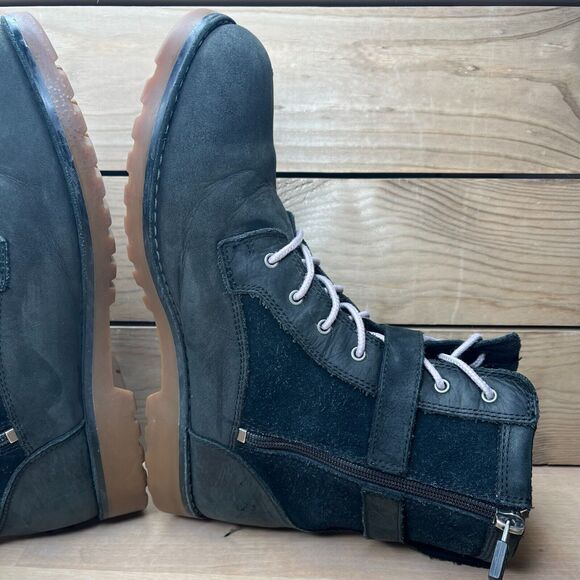 Womens UGG KOREN Black Leather Buckle Boots Size 6 - Picture 8 of 15